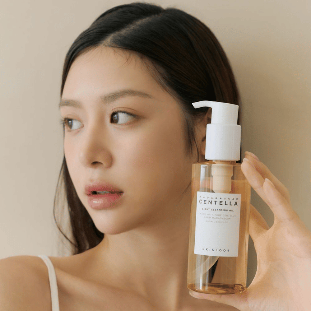 Madagascar Centella Light Cleansing Oil 200ml